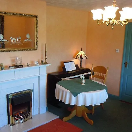 Coolbawn Farmhouse Bed & Breakfast Skibbereen